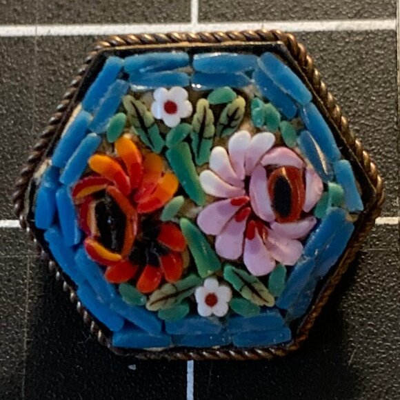 Hexagon Micro Mosaic - Picture 2 of 3